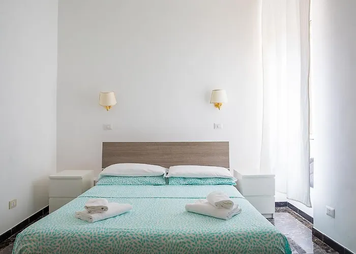 Castelfidardo 2* Roma
